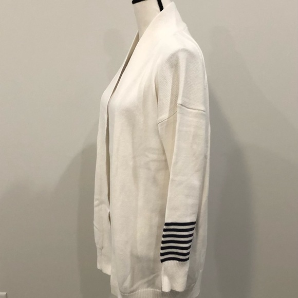 Two Bees Cashmere Cardigan - Picture 5 of 6